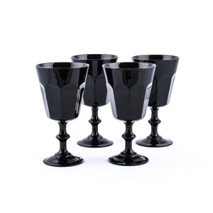 A Rare Black Decanter With Four Liqueur Glasses.